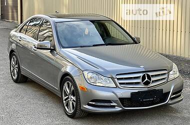 Седан Mercedes-Benz C-Class 2013 в 