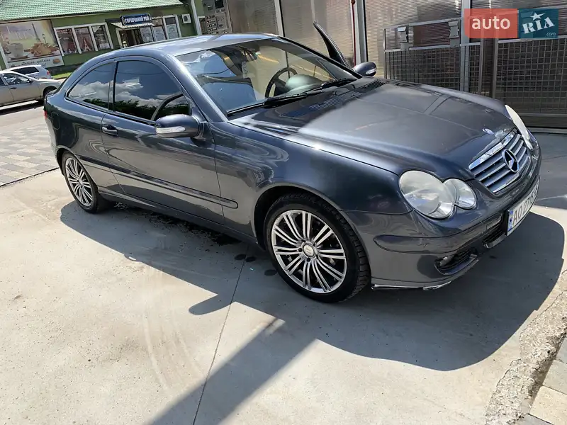 Mercedes-Benz C-Class 2005 VIN WDB2030921F766513 фото оголошення 12 з 45