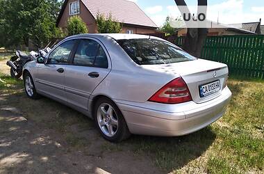 Седан Mercedes-Benz C-Class 2004 в Золотоноше