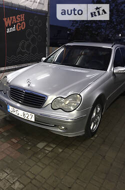 Універсал Mercedes-Benz C-Class 2001 в Кривому Розі