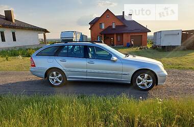 Универсал Mercedes-Benz C-Class 2007 в Луцке