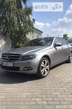 Седан Mercedes-Benz C-Class 2007 в Киеве