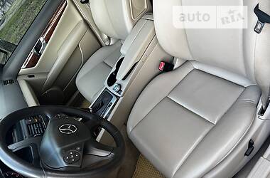 Седан Mercedes-Benz C-Class 2010 в 