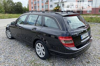 Седан Mercedes-Benz C-Class 2009 в Долине