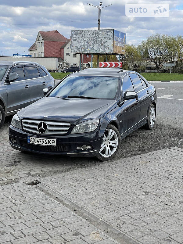 Седан Mercedes-Benz C-Class 2008 в Ужгороде