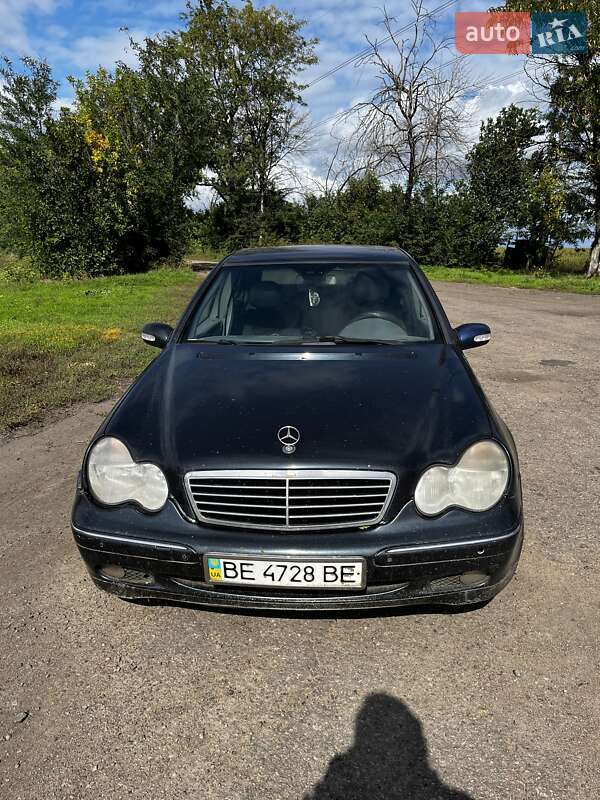 Mercedes-Benz C-Class 2001