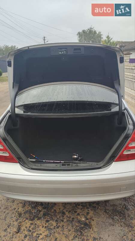 Седан Mercedes-Benz C-Class 2004 в Бершади фото 6 Седан Mercedes-Benz C-Class 2004 в Бершади