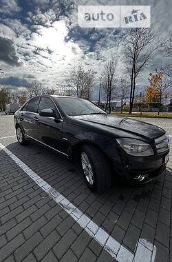 Седан Mercedes-Benz C-Class 2007 в Коломые