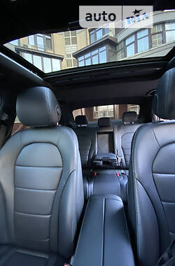 Седан Mercedes-Benz C-Class 2018 в 
