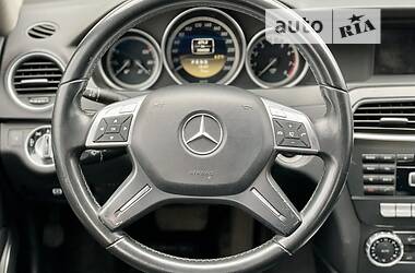 Седан Mercedes-Benz C-Class 2011 в 