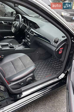 Седан Mercedes-Benz C-Class 2012 в 