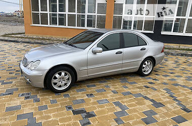 Седан Mercedes-Benz C-Class 2000 в 