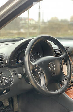 Седан Mercedes-Benz C-Class 2000 в 