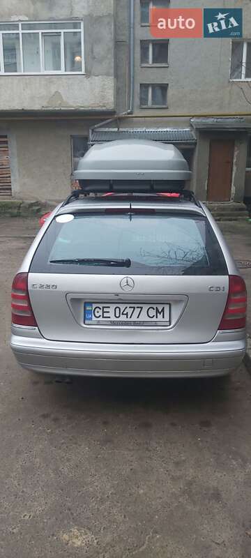 Универсал Mercedes-Benz C-Class 2002 в Черновцах