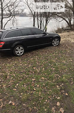 Універсал Mercedes-Benz C-Class 2008 в Києві