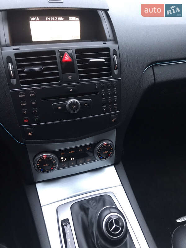 Универсал Mercedes-Benz C-Class 2008 в Киеве