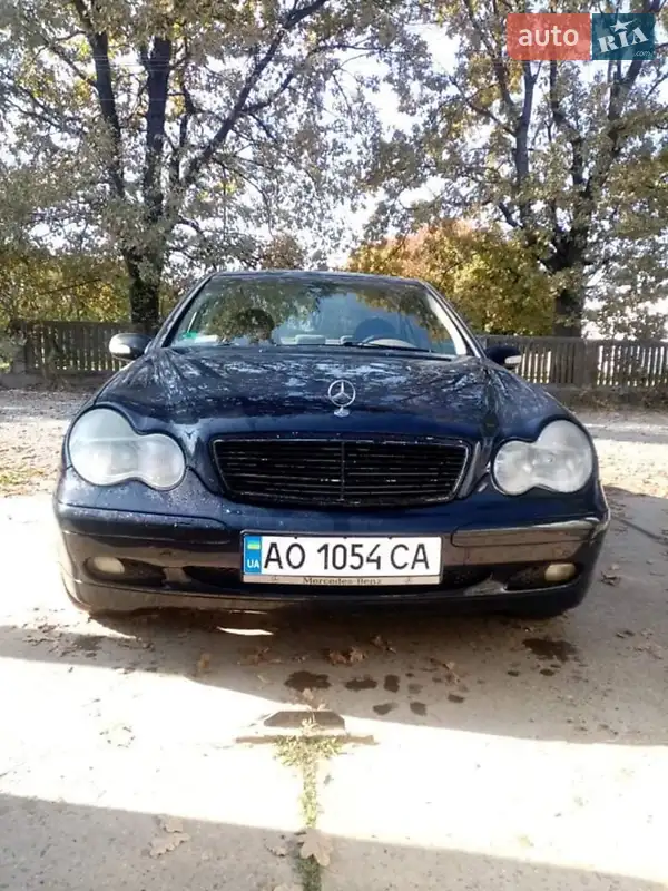 Mercedes-Benz C-Class