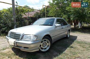 Седан Mercedes-Benz C-Class 1997 в Одессе