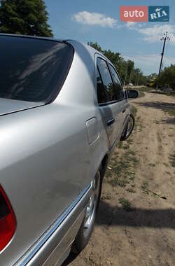Седан Mercedes-Benz C-Class 1997 в 