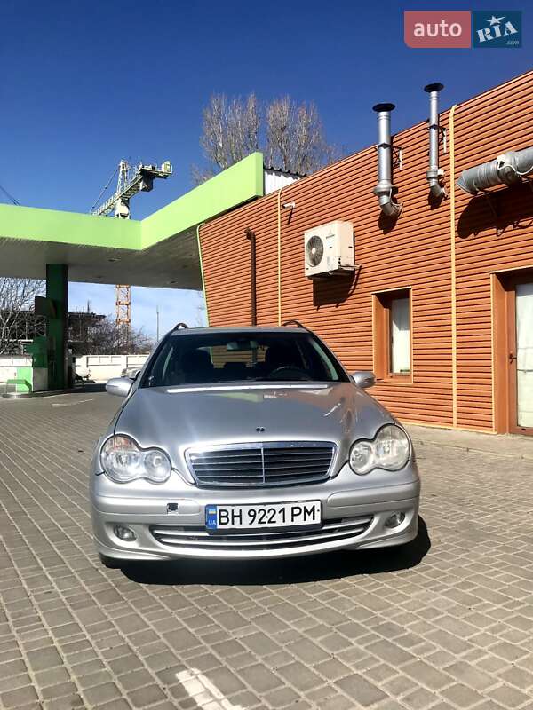 Універсал Mercedes-Benz C-Class 2007 в Одесі