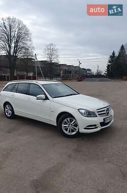 Седан Mercedes-Benz C-Class 2012 в Киеве