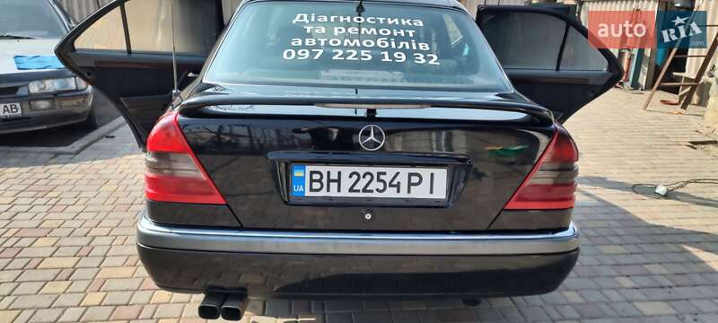 Седан Mercedes-Benz C-Class 1996 в Одесі