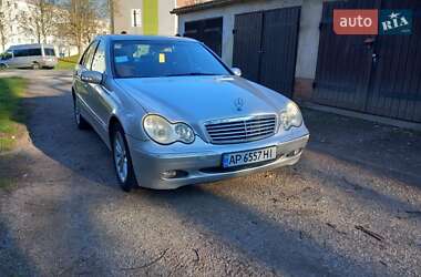 Седан Mercedes-Benz C-Class 2003 в Запорожье