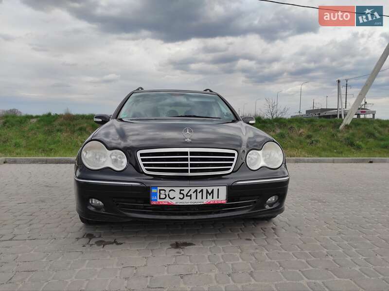 Универсал Mercedes-Benz C-Class 2006 в Львове
