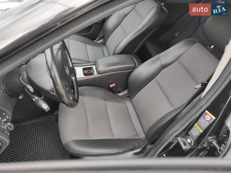 Универсал Mercedes-Benz C-Class 2006 в Львове