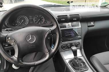 Универсал Mercedes-Benz C-Class 2006 в Львове