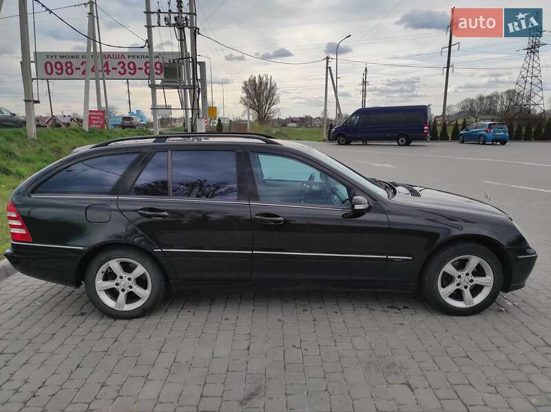 Универсал Mercedes-Benz C-Class 2006 в Львове