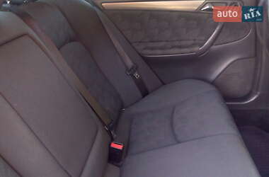 Седан Mercedes-Benz C-Class 2002 в Одессе