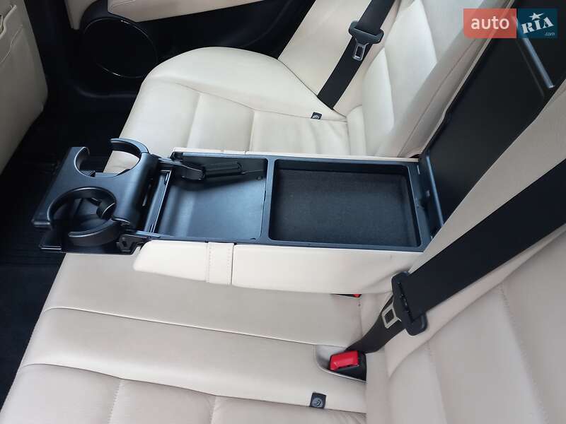 Седан Mercedes-Benz C-Class 2010 в Дніпрі