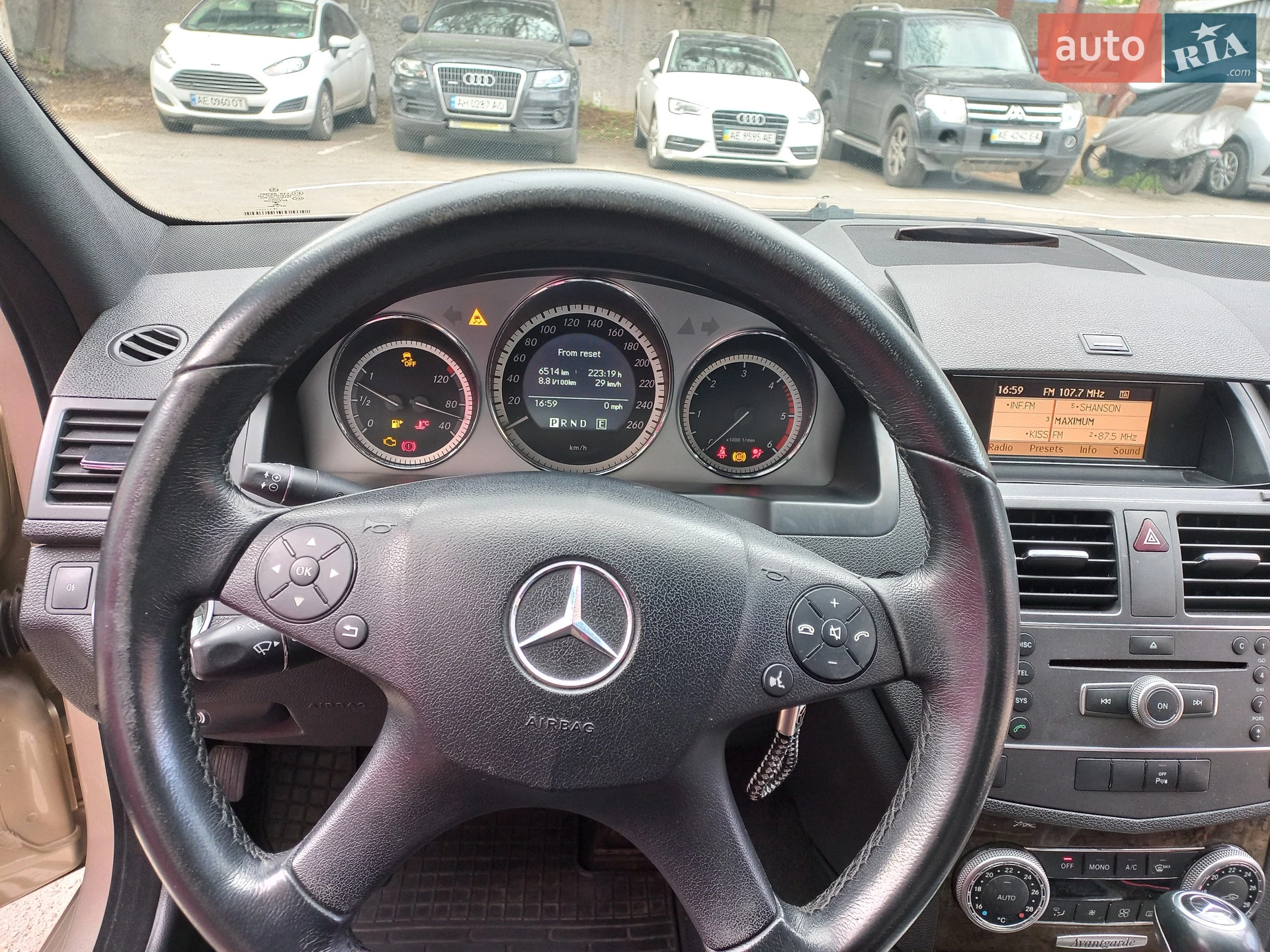2010 Mercedes-Benz C-klasse - мініатюра 16