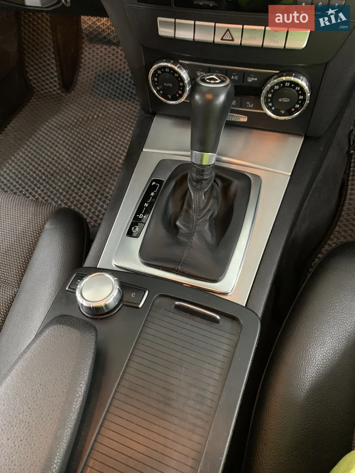 2012 Mercedes-Benz C-klasse - мініатюра 10