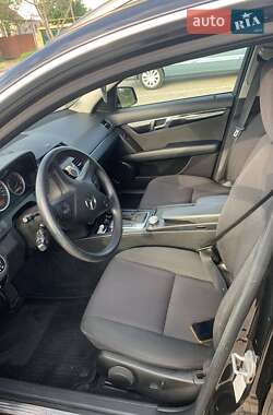 Универсал Mercedes-Benz C-Class 2010 в 