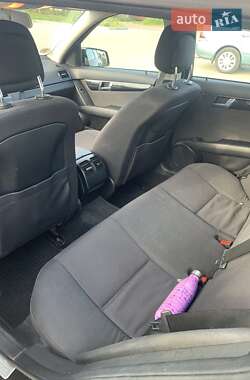 Универсал Mercedes-Benz C-Class 2010 в 