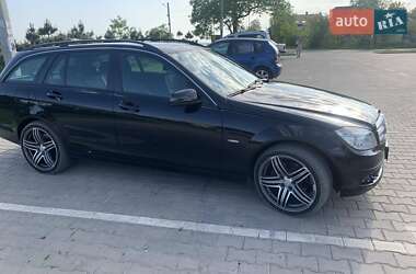 Универсал Mercedes-Benz C-Class 2010 в Одессе