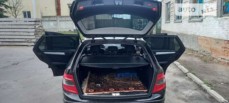 Универсал Mercedes-Benz C-Class 2008 в Жмеринке