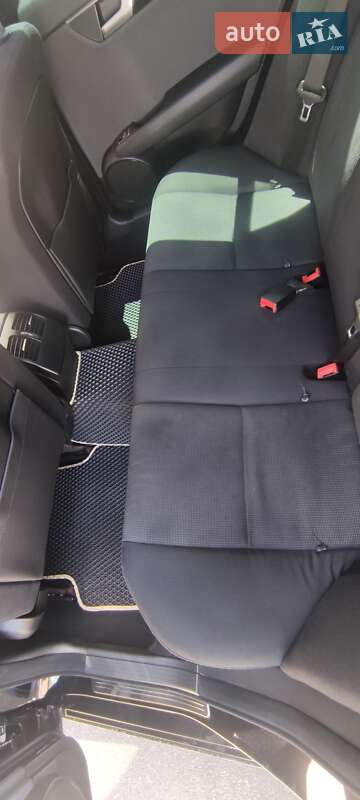 Седан Mercedes-Benz C-Class 2011 в Одесі