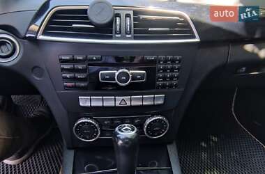 Седан Mercedes-Benz C-Class 2011 в 