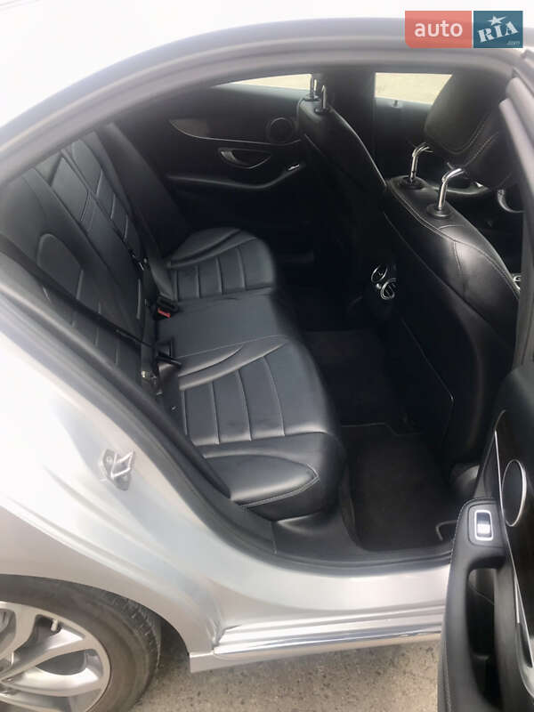 Седан Mercedes-Benz C-Class 2017 в Києві