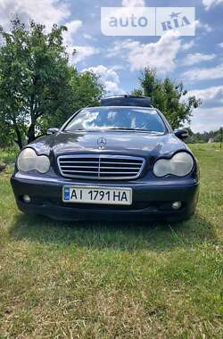 Універсал Mercedes-Benz C-Class 2001 в Переяславі