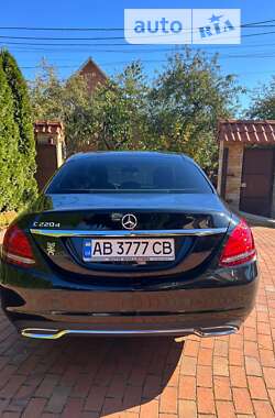 Седан Mercedes-Benz C-Class 2017 в 
