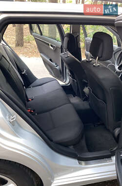 Универсал Mercedes-Benz C-Class 2009 в 