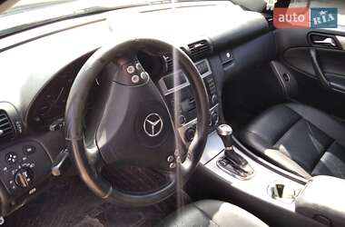 Седан Mercedes-Benz C-Class 2005 в 