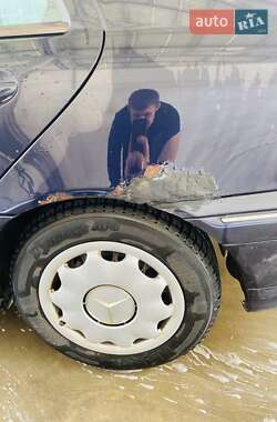 Седан Mercedes-Benz C-Class 2003 в Киеве