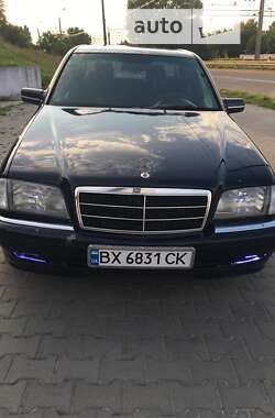 Седан Mercedes-Benz C-Class 1995 в Хмельницькому