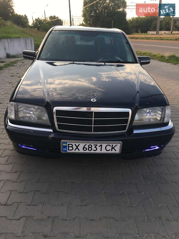 Mercedes-Benz C-Class 1995