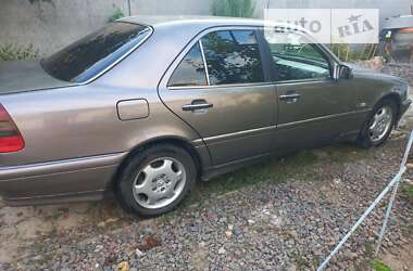 Седан Mercedes-Benz C-Class 1999 в Киеве